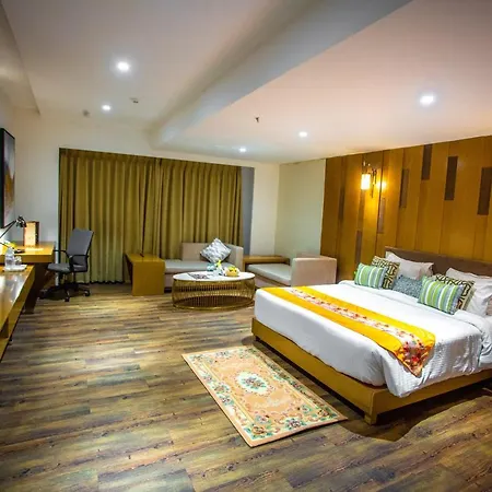 Citadel Hotel By Vinnca Shamshabad Airport, Hyderabad-3
