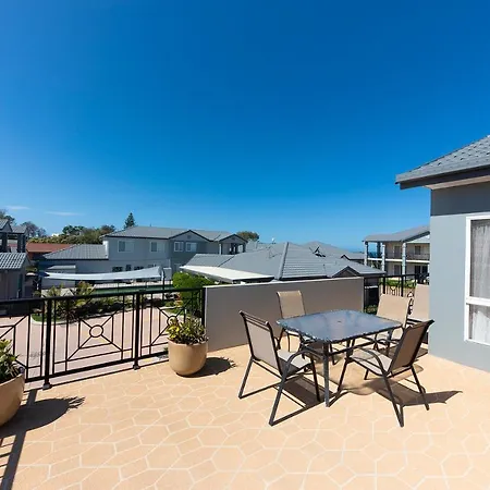 Meridian Beachside Apartments-3