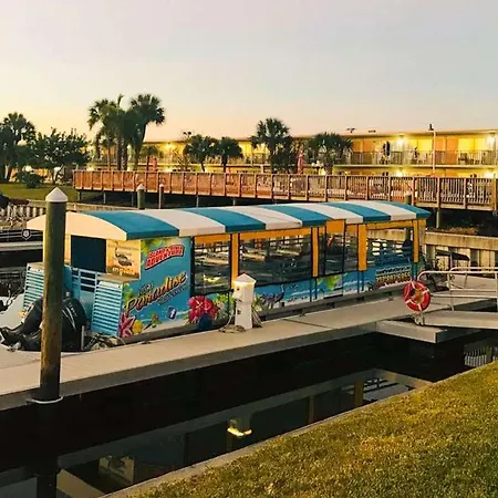 Magnuson Hotel & Marina New Port Richey-2