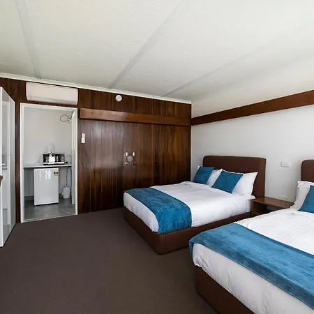 Aston Suites - Sale-3