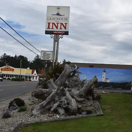 Lighthouse Cove Inn-3