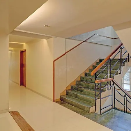 Treebo Vikrant Residency-3