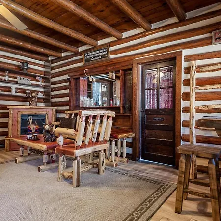 Log Cabin Inn-2