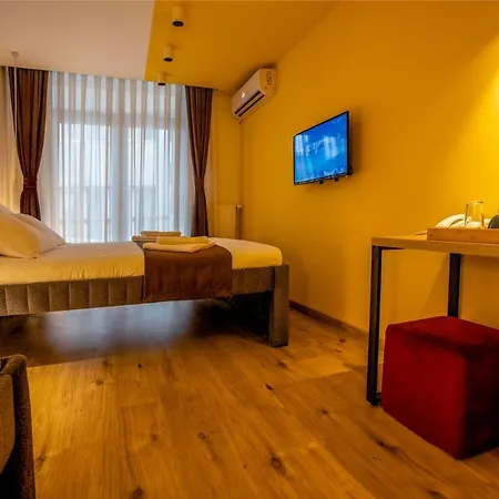 Hotel 4 Llulla-3