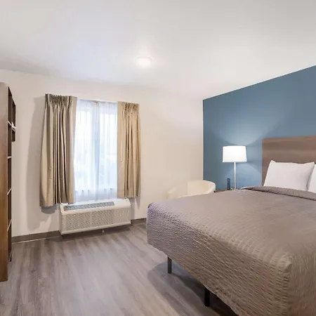 Woodspring Suites Detroit Madison Heights-2