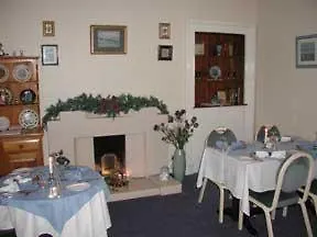 Dunroamin Hotel-3