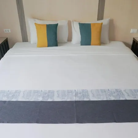 Sea Breeze Jomtien Resort-3