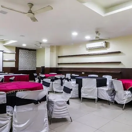 Hotel Mandakini Plaza-2