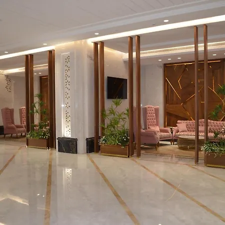Midan Hotel&Suites Al Aziziya-3