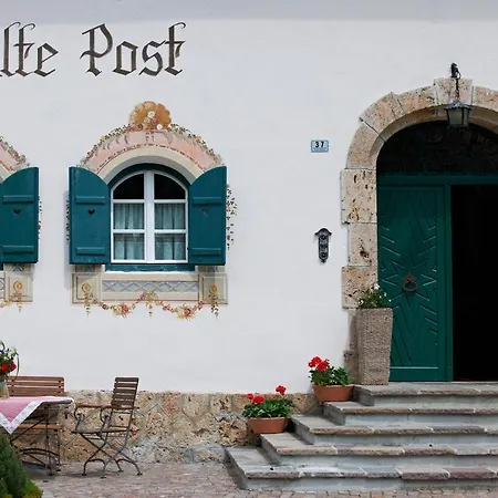 Hotel Dolomitenhof & Chalet Alte Post-2