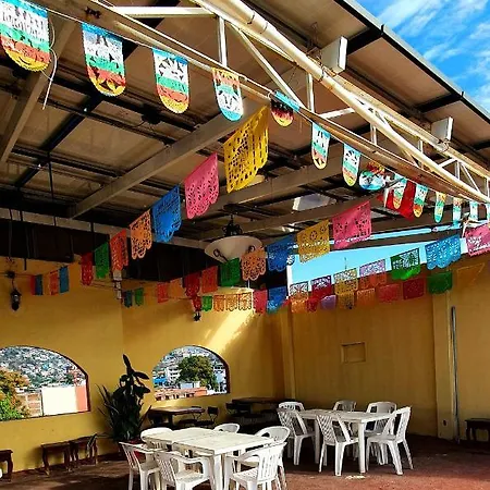 Hotel Corona Zihua-3