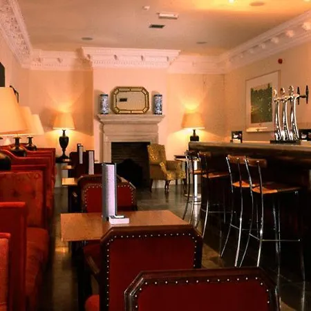 The Racquet Club-2