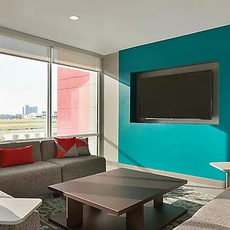 Avid Hotels - Detroit - Warren By Ihg-3