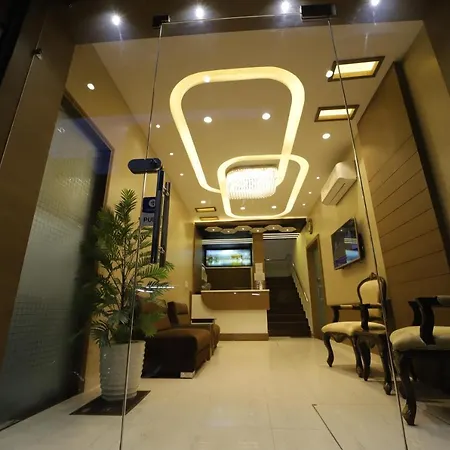 Hotel S.S Royal-3
