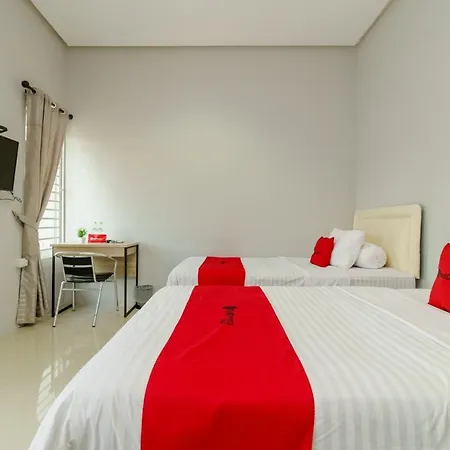Reddoorz @ Jalan Demang Lebar Raya Palembang-3