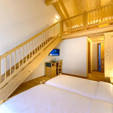 Hotel Centrale, Typically Swiss-3