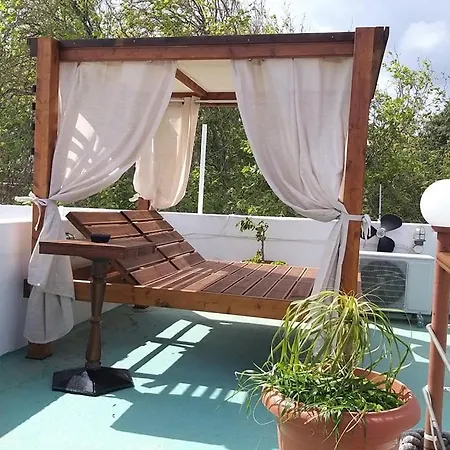 Mango Rooms-3