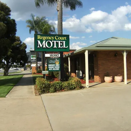 Regency Court Motel-3