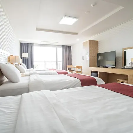 Breeze Bay Hotel-3