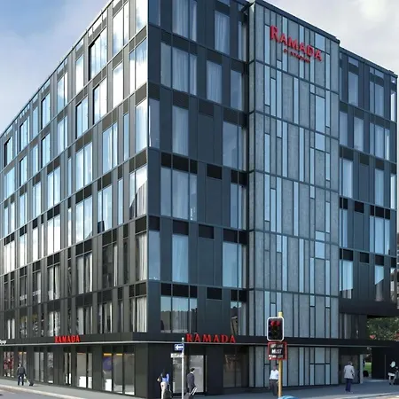 Ramada By Wyndham Wellington Taranaki Street-3
