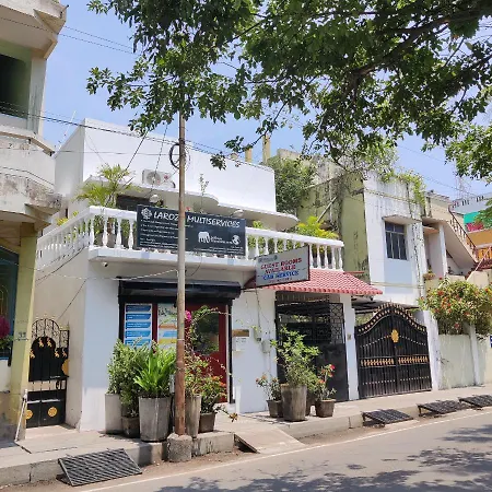 White Villa Guest House Pondicherry-3