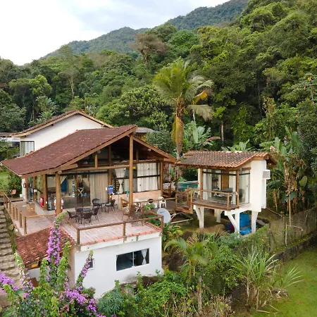 Haleiwa chalés e suítes - A Guest House do Prumirim-3