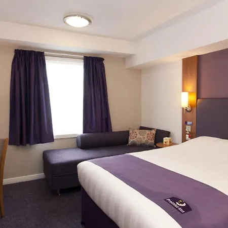 Premier Inn London Gatwick Airport A23-3