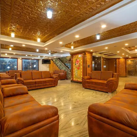 Opera Inn-2