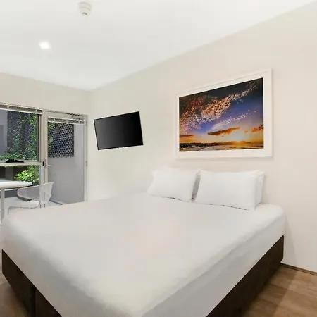 Bondi Beach Studios Suite-3