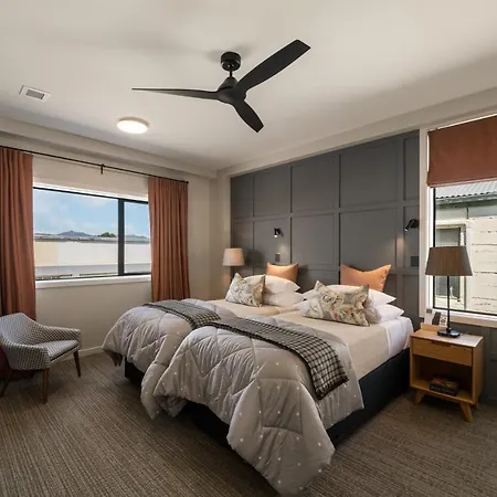14Th Lane Urban Hotel-2