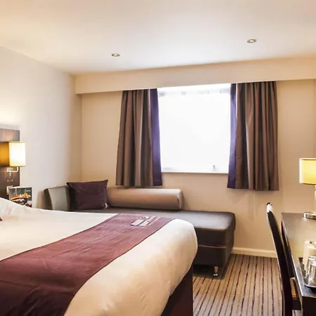 Premier Inn Bodmin-2