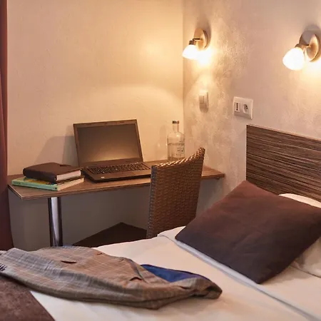 Ashley Hotel Le Mans Centre Gare-2