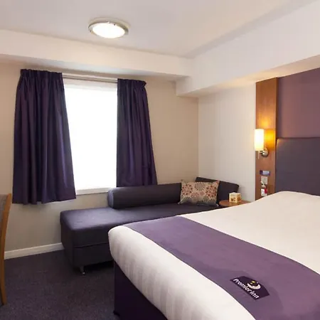 Premier Inn Glasgow - Cumbernauld-2