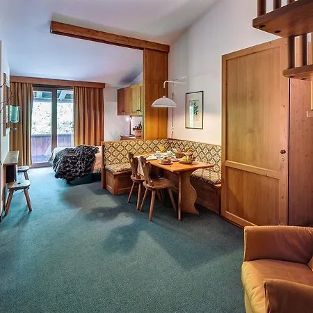 Hotel Cristallino D'Ampezzo-3
