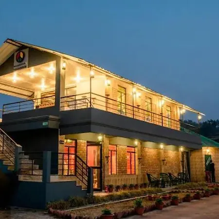 Woodstock Resort-2