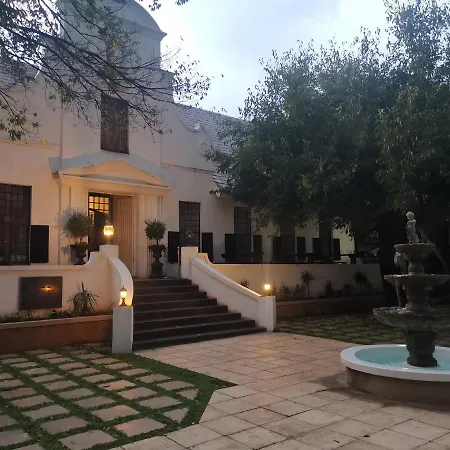 Constantia Guest Lodge-3