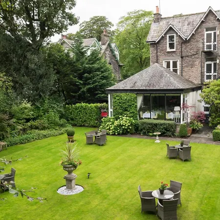 The Grasmere Hotel-3