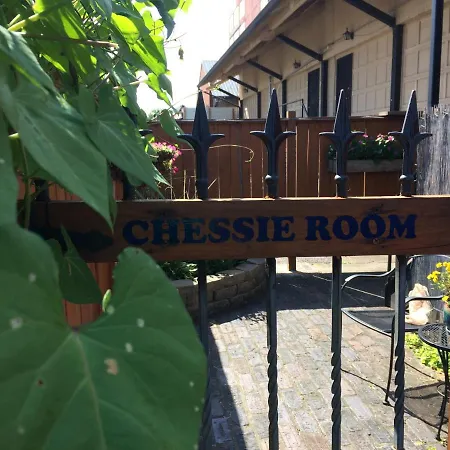 Chessie Room-3