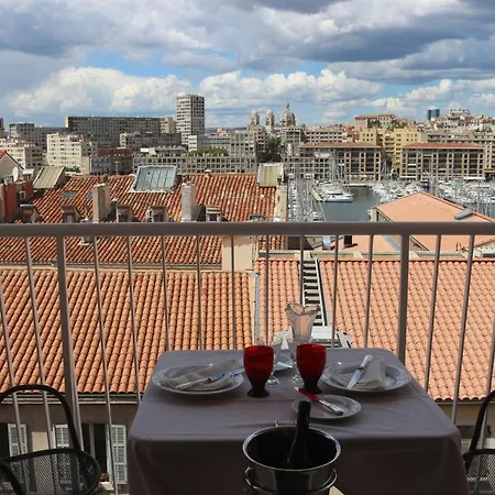 Suite privée du balcon du vieux port Marseille-3