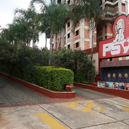 Psyts Motel-2