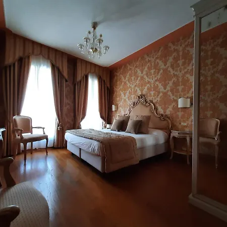 Murano Palace-3