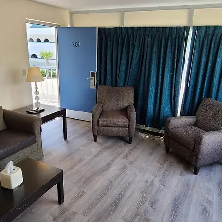 Oceanfront Twilight Surf Hotel-2