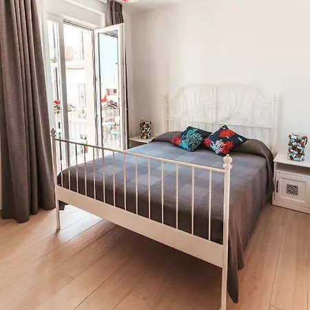 Fema Apartment & Rooms - Housea-3