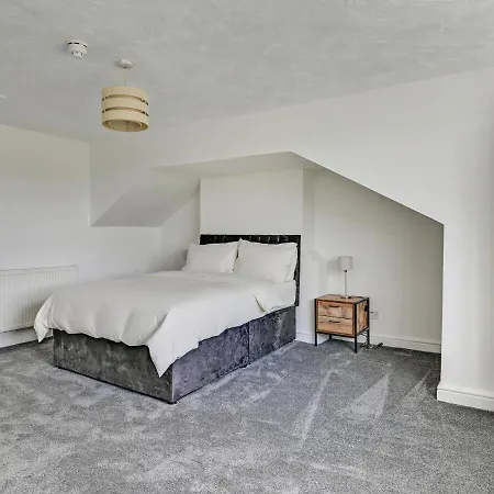 Albert View Rooms-3