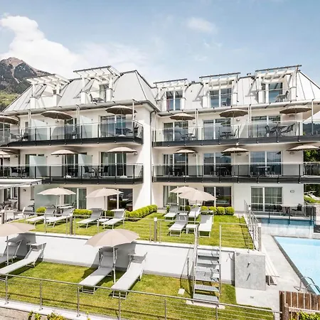 Amelia Apartments-2