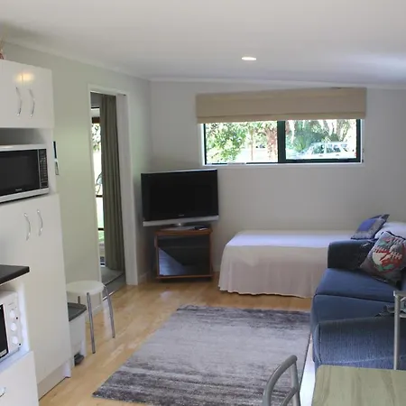 Parsloe'S Cottage-2