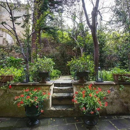 Palazzo Bernardini Suites-3