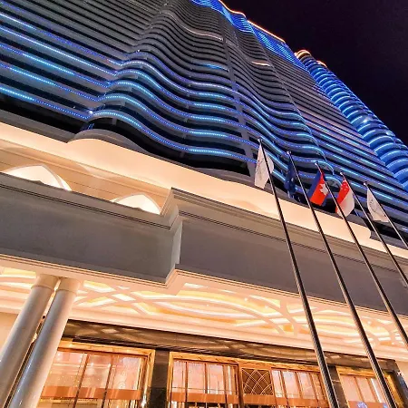 Howard Johnson Plaza By Wyndham Blue Bay Sihanoukville-2