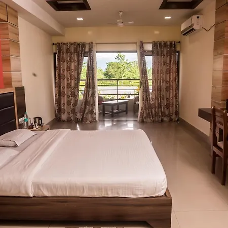 Hotel Aatreyee-2