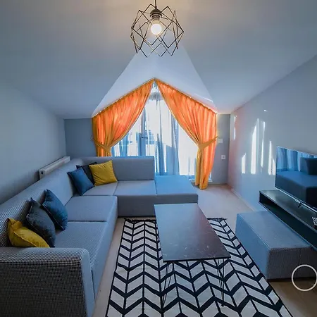 Otto Loft Premium Apartments-3